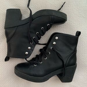 Steve Madden Combat Boots - chunky block heel